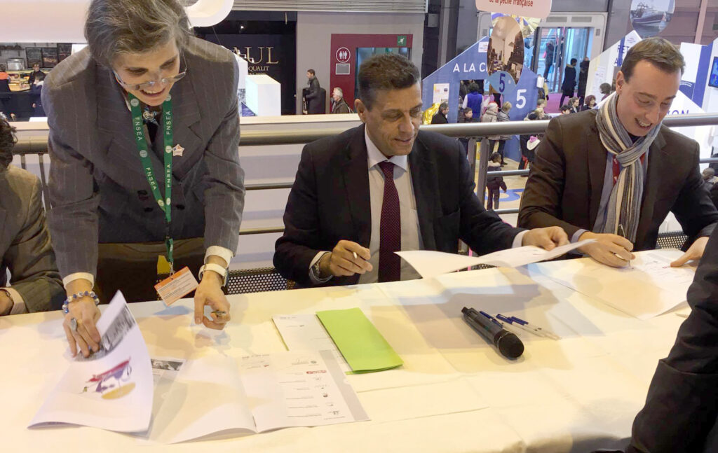 La Charte nationale pour le Bien Etre Equin signée par les représentants des professionnels de la filière